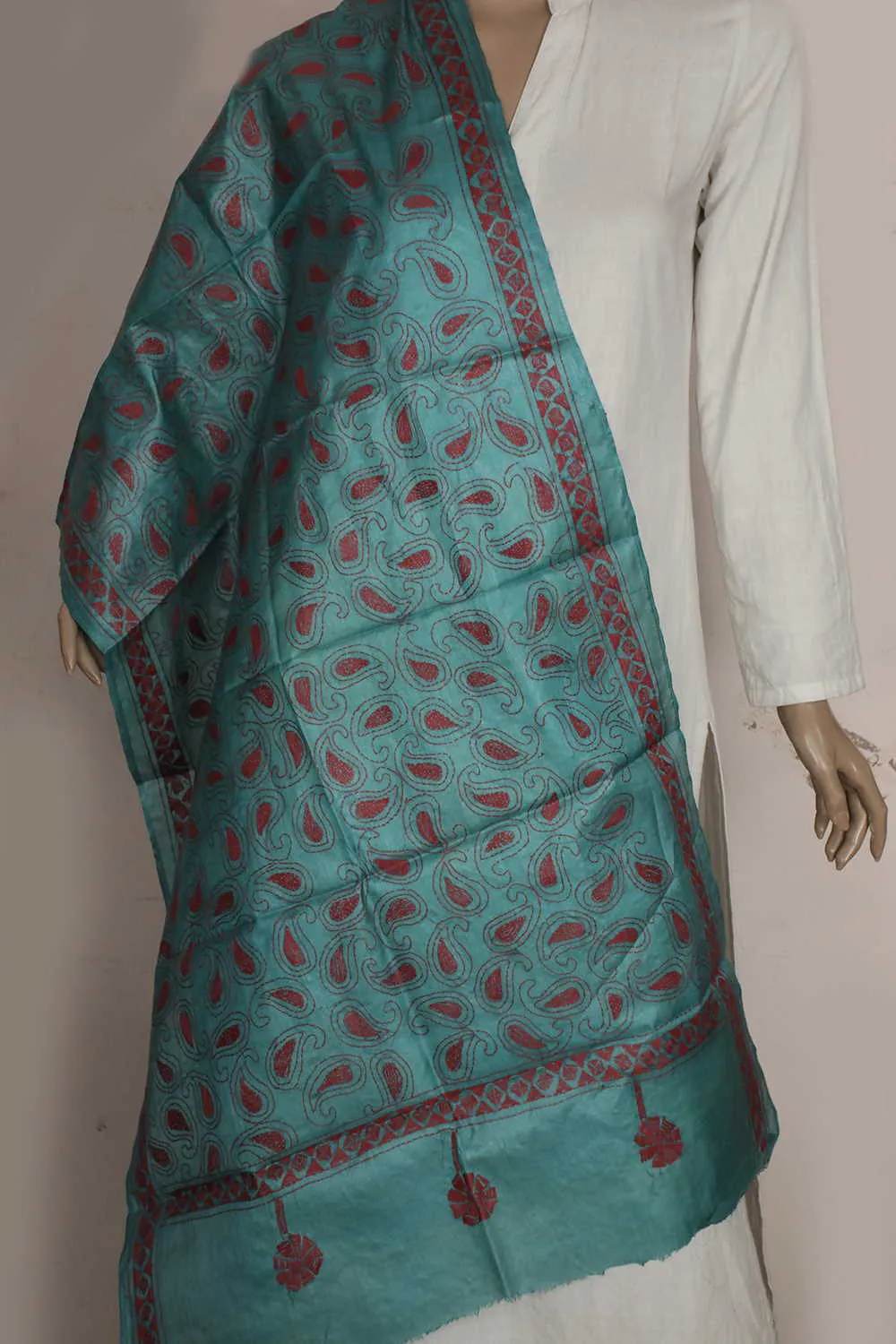 Maroon Patterns on Green Kantha Silk Stole