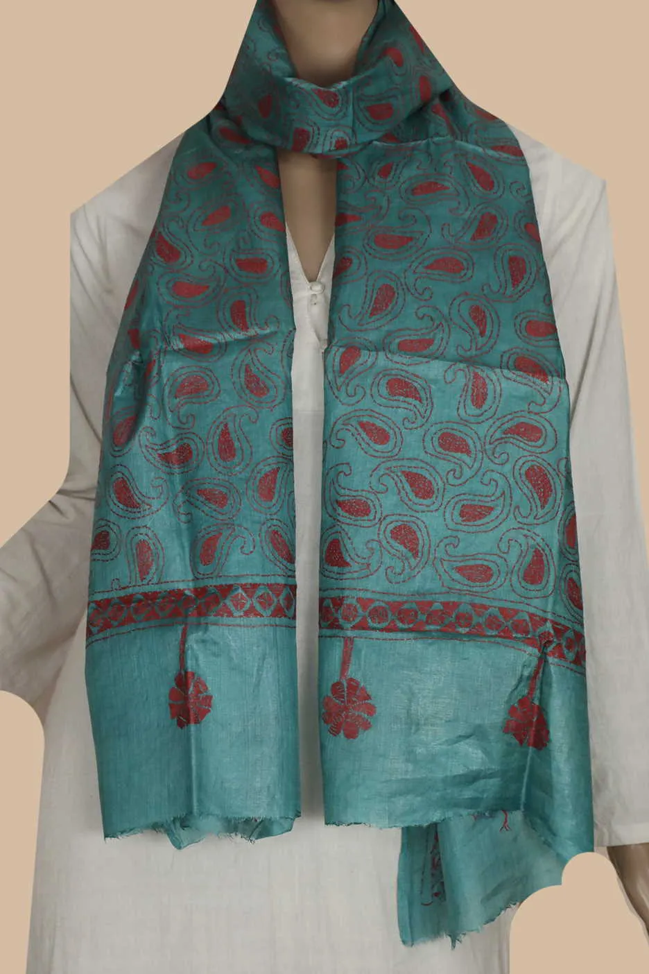 Maroon Patterns on Green Kantha Silk Stole